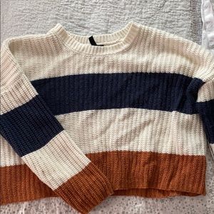 Crop sweater